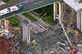 Die Luftaufnahme zeigt die Unfallstelle am Ersatzneubau der Talbrücke Schraudenbach der Autobahn 7 bei Werneck. Dort war bei dem Einsturz eines Brückenneubaus ein Arbeiter getötet worden, mehrere wurden schwer verletzt. Am 15. Juni jährt sich das Unglück zum achten Mal.