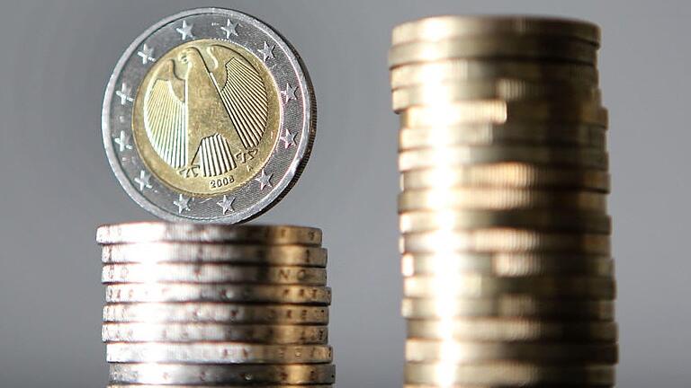2021 muss die Stadt Kitzingen jeden Euro zwei Mal umdrehen. 2021 muss die Stadt Kitzingen jeden Euro zwei Mal umdrehen.