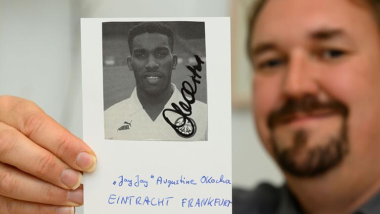 Autogrammsammler Bach in Göttingen       -  Viele haben früher Autogramme gesammelt, der Göttinger Sammler Christian Bach hat rund 10.000 zusammengetragen.