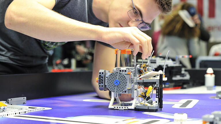 First Lego League