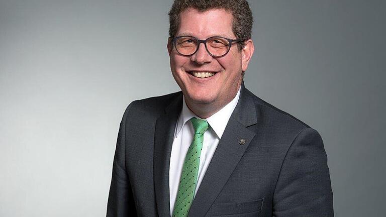 'Wir sprechen nicht von Existenzgefährdung, aber von unangemessenen Eingriffen ins Eigentum', sagt Stefan Köhler, Bezirkspräsident des Bayerischen Bauernverbands für Unterfranken. 'Wir sprechen nicht von Existenzgefährdung, aber von unangemessenen Eingriffen ins Eigentum', sagt Stefan Köhler, Bezirkspräsident des Bayerischen Bauernverbands für Unterfranken.