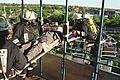 Die Höchberger Feuerwehr bei einer Großübung vor einigen Jahren. Weil die Drehleiter kaum zum Einsatz kommt, sind die Kosten pro Einsatz nun deutlich gestiegen.&nbsp;