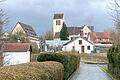 Das Gelände unterhalb der evangelischen Kirche in Mellrichstadt soll nach dem Abriss der Gewächshäuser zu Bauland werden. Der Bahnhofsweg bietet dabei eine gute Anbindung in die Innenstadt.
