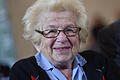 Die bekannteste Sex-Therapeutin der Welt wird 90       -  Ruth Westheimer, geboren 1928 in Wiesenfeld (Lkr. Main-Spessart) feiert am Montag, 4. Juni, ihren 90. Geburtstag &ndash; mit einer &bdquo;Riesenparty&ldquo;.