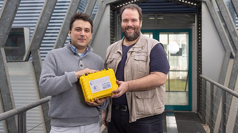 Projektleiter Dr. Patrick Vogel (links) und Prof. Volker Behr haben gerade den Medical Valley Award vom Bayerischen Wirtschaftsministerium gewonnen. Projektleiter Dr. Patrick Vogel (links) und Prof. Volker Behr haben gerade den Medical Valley Award vom Bayerischen Wirtschaftsministerium gewonnen.