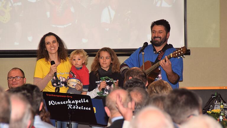 Die Familie Dal Ponte aus Brasilien überraschte mit musikalischen Beiträgen.