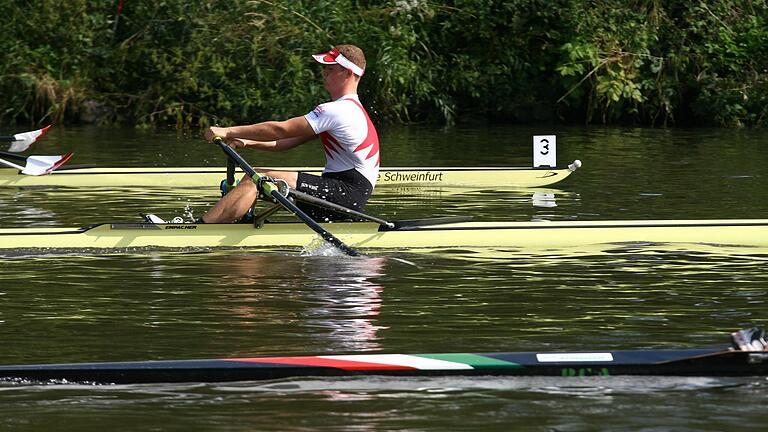 Zum zweiten Mal ist der Schweinfurter Ruderclub 'Franken von 1882 e.V.' Ausrichter der Deutschen Ruder-Sprintmeisterschaften. Bis zu 1000 Athletinnen und Athleten werden erwartet. Zum zweiten Mal ist der Schweinfurter Ruderclub 'Franken von 1882 e.V.' Ausrichter der Deutschen Ruder-Sprintmeisterschaften. Bis zu 1000 Athletinnen und Athleten werden erwartet.