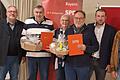Gewählt und geehrt (von links): Vorsitzender Kai-Peter Müller, Hartmut Lutz (50 Jahre), Marlene Ludwig (Vorsitzende), Richard Geiling (40 Jahre), Bürgermeister Stefan Rottmann und Thomas Schäfer (Kassier).