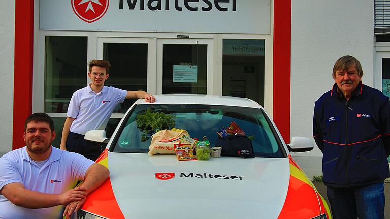 Auch die Malteser Würzburg bieten einen kostenlosen Einkaufsservice für Senioren und Menschen mit Vorerkrankungen an. Auch die Malteser Würzburg bieten einen kostenlosen Einkaufsservice für Senioren und Menschen mit Vorerkrankungen an.