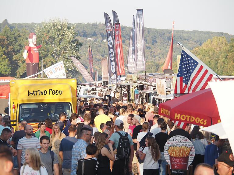 Besonders sogenanntes 'Latino Food', also lateinamerikanisches Essen, war bei den Besucherinnen und Besuchern gefragt.