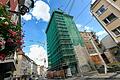 Das sogenannte Ämterhochhaus der Stadt Würzburg in der Augustinerstraße 9 ist baufällig. Nummer 9 und Nummer 11 rechts daneben sollen neu bebaut werden. Nachbarn hatten gegen die Pläne geklagt.