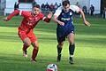 Im Vollsprint: der Lohrer Alessandro Englert (links) und Spielertrainer Benedikt Strohmenger vom SV Birkenfeld.