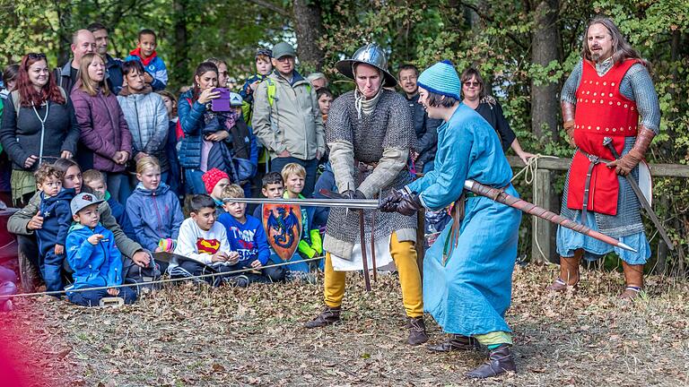 Besonders für die kleinen Gäste waren die Vorführungen der 'Keilerey' ein großes Highlight bei den Botenlauben-Festspielen in Bad Kissingen.