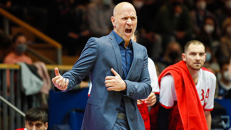 Trainer Denis Wucherer hofft auf einen weiteren Heimsieg seiner Baskets.