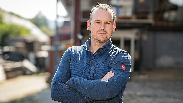 Adrian Heinrichs, stellvertretender Produktionsleiter bei der Wima. Er berichtet von Aufträgen, die fertig ausgehandelt gewesen seien. Doch von Geschäftsführer Lars Windhorst habe es keine Antwort gegeben. Adrian Heinrichs, stellvertretender Produktionsleiter bei der Wima. Er berichtet von Aufträgen, die fertig ausgehandelt gewesen seien. Doch von Geschäftsführer Lars Windhorst habe es keine Antwort gegeben.
