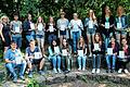 Erfolgreich beim Leistungsschreiben mit Computer       -  (hof)  Schüler der Mittelschule Gerolzhofen haben beim Bayerischen Schülerleistungsschreiben in Textverarbeitung am Computer mit hervorragenden Ergebnissen abgeschlossen. An dem vom bayerischen Stenografenverband ausgeschriebenen Wettbewerb hatten 17 Schüler ab der achten Jahrgangsstufe auf freiwilliger Basis teilgenommen. Voraussetzung war, dass sie das arbeitspraktische Wahlpflichtfach Wirtschaft belegt hatten. Der Wettbewerb bestand aus der Kategorie &bdquo;Texterfassung am PC&ldquo; und &bdquo;Autorenkorrektur&ldquo;. Sieben Schüler erreichten die Bewertung &bdquo;hervorragend&ldquo; oder &bdquo;sehr gut&ldquo;. Rektor Horst Fröhling erklärte, dieses tolle Ergebnis sei ein deutliches Zeichen für die Leistungsbereitschaft der Mittelschüler. Außerdem bedankte er sich bei den Lehrkräften Anneke Krüger, Simone Staffliner-Backmund und Matthias Gräf, die für die Organisation und Durchführung des Leistungsschreibens in den Schülergruppen verantwortlich waren. Erfolgreiche Teilnehmer an diesem Wettbewerb sind Celina Stöcklein (8a); Constanze Ach, Marcel Benisch, Zahraa Hojeij, Melina Rath (alle 8b); Laura Cronau, Hannah Dittmann,  Sophia Zinner (alle 8M); Lea Brand, Jasmin Erhard, Laura Hoyer, Michael Ringer, Lukas Sahtlmüller, Nina Wagner, Ashley Wegner (alle 9M); Jessica Hellert, Lorena Heilmann (beide M10a). Im Bild die Sieger zusammen mit ihren Lehrern Matthias Gräf, Simone Stafflinger-Backmund (links) und Anneke Krüger (rechts).