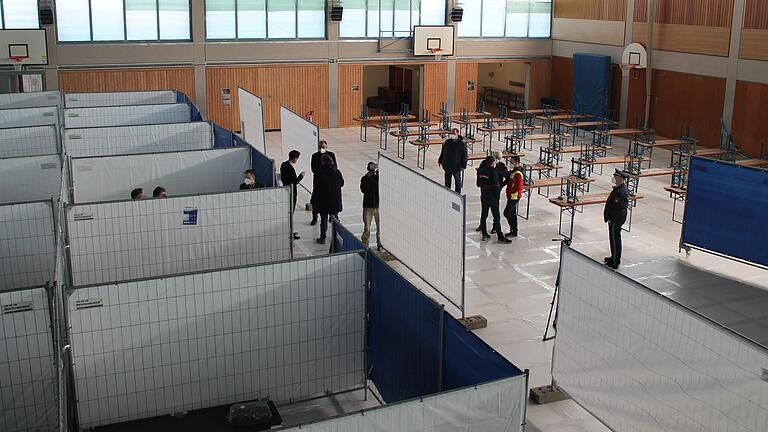 Als die Notunterkunft in der Dreifachturnhalle des Schulzentrums im März 2022 eingerichtet wurde, engagierte sich der Helferkreis bei der Betreuung&nbsp;für Ukraine-Flüchtlinge über die Maßen.