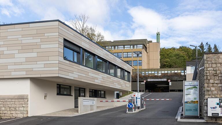 Die Trauma-Ambulanz setzt ab 1. August ihre Arbeit im Zentrum für Psychische Gesundheit in Würzburg-Grombühl fort. Der alte Standort in der Innenstadt wird Ende Juli geschlossen. Die Trauma-Ambulanz setzt ab 1. August ihre Arbeit im Zentrum für Psychische Gesundheit in Würzburg-Grombühl fort. Der alte Standort in der Innenstadt wird Ende Juli geschlossen.