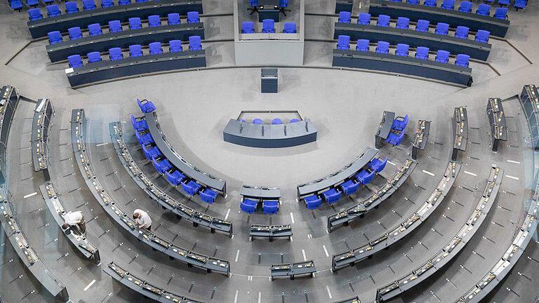 Bundestag       -  Wenn die Meinungsforscher richtig liegen, wird es im Bundestag bunt..