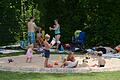 Der Sandkastenbereich im Uettinger Freibad soll einen Sonnenschutz bekommen.