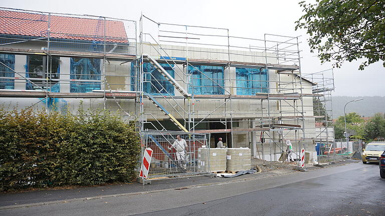 Die Grundschule Fladungen wird erweitert und umgebaut. Die Grundschule Fladungen wird erweitert und umgebaut.
