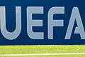 UEFA       -  Darf &bdquo;UEFA Mafia&rdquo; bei einem Fußballspiel skandiert werden?