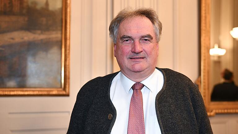 Hans-Jürgen Hanna, Rektor der Kliegl-Mittelschule: 'Stadt ist im Schulbereich aktiv'