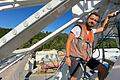 Marlon Küchenmeister betreibt das Riesenrad 'White Wheel' auf der Laurenzi-Messe in Marktheidenfeld.