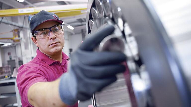 Neuausrichtung: Schaeffler organisiert die Sparte Industrie neu, um die Umsätze und Renditen zu stärken. Neuausrichtung: Schaeffler organisiert die Sparte Industrie neu, um die Umsätze und Renditen zu stärken.