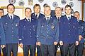 Ausgezeichnet: Ehrungen gab es auch bei der Jahreshauptversammlung der Hambacher Feuerwehr: (von links) Klaus Warmuth (25 Jahre Mitglied), Vorsitzender Stefan Lieblein, Andreas Schöller (25 Jahre), der bisherige Kommandant Günther Roll, Kreisbrandinspektor Peter Hauke, der neue Kommandant Johannes Geier, Kreisbrandrat Georg Vollmuth, der neue zweite Kommandant Friedrich Belz, Horst Eck (25 Jahre) sowie Zweite Bürgermeisterin Annemarie Lutz.