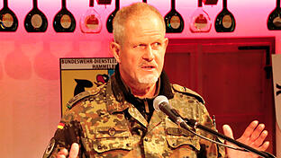 Jahresempfang 2025 Bundeswehr Hammelburg       -  Oberst Werner Klaffus, Kommandeur Vereinte Nationen Ausbildungszentrum in Hammelburg