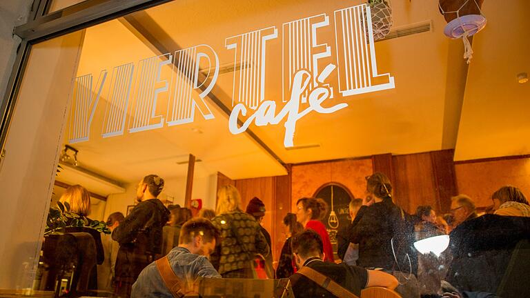 Künftiger Treffpunkt der Zellerauer Kultur-Akteure: das Viertel-Café am Marktplatz.