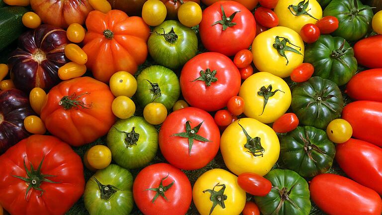 Lecker: Wie an diesem Stand geht es generell auf der Grünen Woche in Berlin häufig um Ernährung. Ein Thema, bei dem es allein in Mainfranken auch um viel Geld geht. Lecker: Wie an diesem Stand geht es generell auf der Grünen Woche in Berlin häufig um Ernährung. Ein Thema, bei dem es allein in Mainfranken auch um viel Geld geht.