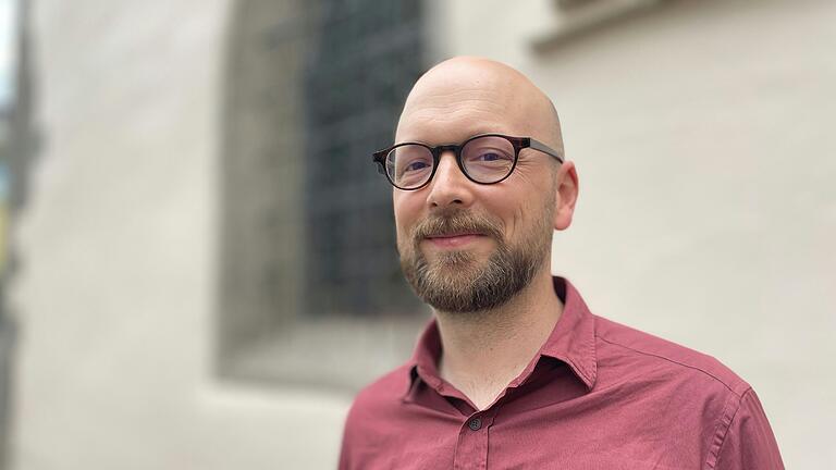 Seit 1. Juli neu im Bauamt: Vojtěch Žilka ist Architekt und Sachgebietsleiter/Hochbau. Seit 1. Juli neu im Bauamt: Vojtěch Žilka ist Architekt und Sachgebietsleiter/Hochbau.