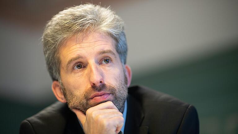 Umstrittener Grünen-Politiker: Boris Palmer liest am Donnerstag, 24. Juni, beim Literaturfestival MainLit in Würzburg. Umstrittener Grünen-Politiker: Boris Palmer liest am Donnerstag, 24. Juni, beim Literaturfestival MainLit in Würzburg.