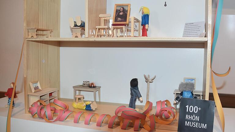 Blick ins Puppenhaus: So stellen sich die Kinder das künftige Rhönmuseum vor. Blick ins Puppenhaus: So stellen sich die Kinder das künftige Rhönmuseum vor.