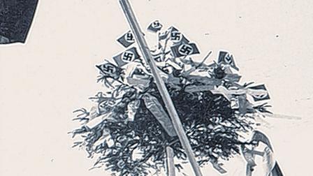 Richtfest der Würzburger Frauenklinik mit Hakenkreuz.Foto: Uni
