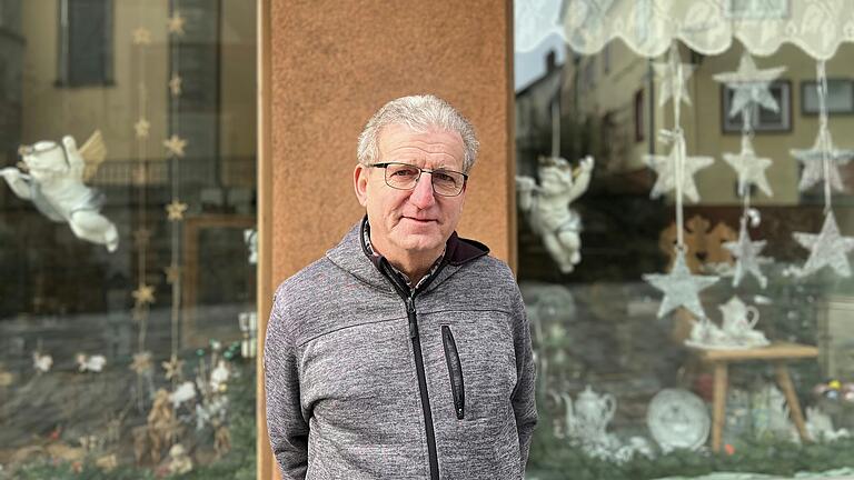 Helmut Ress (66) aus Mellrichstadt ist gegen ein komplettes Verbot von Böllern und Feuerwerk.