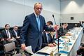 Fraktionssitzung im Bundestag       -  CDU-Chef Merz sieht das Vertrauen zwischen Union und SPD wachsen.