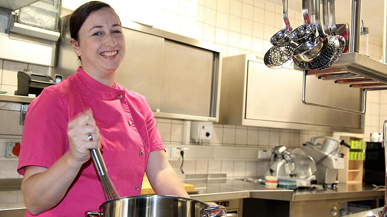 Eine Köchin aus Leidenschaft: Christina Neye, die neue 'Torbäck'-Chefin. Eine Köchin aus Leidenschaft: Christina Neye, die neue 'Torbäck'-Chefin.