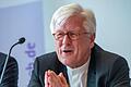 Landesbischof Prof. Dr. Heinrich Bedford-Strohm predigt  in Bad Kissingen.       -  Landesbischof Prof. Dr. Heinrich Bedford-Strohm predigt  in Bad Kissingen.