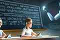 Unsere Autorin ließ die Künstliche Intelligenz 'DALL-E' das Bild generieren. Ihr Vorschlag an die KI: Schülerinnen und Schüler, die im Klassenzimmer künstliche Intelligenzen verwenden.&nbsp;