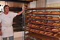 Am frühen Morgen des 21. Dezember 2021 schürt Johannes Bauer in Bieberehren letztmals seinen Backofen an und beendete somit die 150-jährige Bäckereiära Bauer.